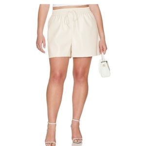 NWOT Good American GA better than leather short bone/cream